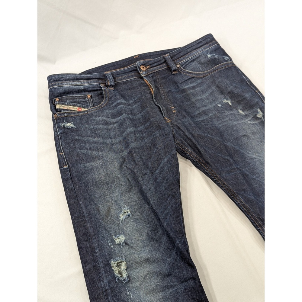 Diesel Jeans Mens 36x33 slim straight Distressed RN 93243 CA25594 Excellent